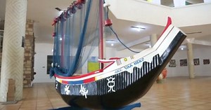 Meet the fancy coffin makers in Ghana | Africanews