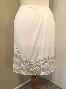 Half Slip, Light Cream, Lacy, All Nylon, Size Small - Etsy