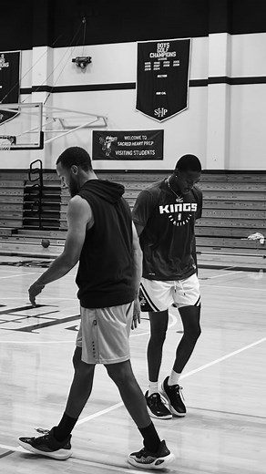 De'Aaron Fox Joins Curry Brand: Changing the Game for Good