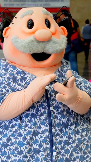 11K views · 245 reactions | Así como Dr. Simi, tú también puedes irte a la playa a disfrutar. ️ Descarga la APP ADO y compra tus boletos de manera súper fácil. ️ #DrSimiViajeroADO | ADO | Facebook