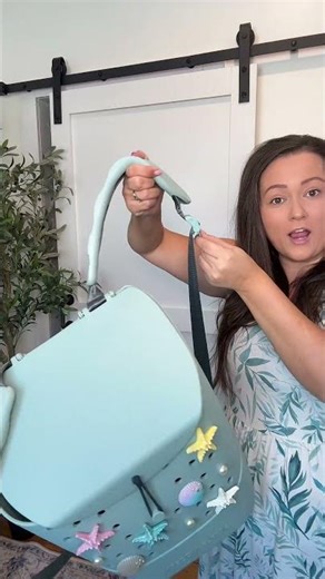 The Simple Modern Getaway backpack is my go-to for pool days, beach days, and boat days