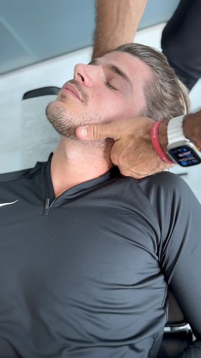 When you’re out of alignment - you intrinsically know. You may have a stiff neck, neck pain, or decreased movement - but many times you simply feel off or disconnected. Your spine is the information superhighway between your brain 🧠 and body 🏃 Chiropractic care removes the interference ((think traffic jam) between brain-body communication. Make 2024 the year you take care of your body from the inside - out. Curious if Chiro care is for you or if your spine is aligned? Send me a DM 📥 here or @