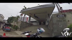 8.9K views · 467 reactions | Big Cat leap from Hamy Pratama ! i guess that's a fail full video: www.youtube.com/watch?v=IBO6gA5RG9g&list=UUly1lrboIY51W7xzPlLs0fQ Like Best Parkour in the world for more!! | Best Parkour in the world | Facebook