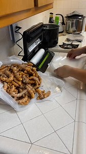 187K views · 699 reactions | #prepper #preptok #homesteader #homestead #fypシ #DIY #howto #selfreliance #stockyourshelves #homesteadingskills #homesteader #homemade #homesteadlife #prepper #beprepared #homesteadingskills #fromscratchcooking #urbanfarm #garden #gardening #prepper #growyourownfood #fallgarden #plants #realfood #howto #purposefulliving #homesteadingmama #preservation #canning #dehydrate #diy | Farmer K Homestead | Facebook