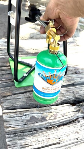 26 reactions | Refill your Flame King 1lb Refillable Reusable Propane Cylinders anywhere with our Refill Kit! Video credit @linkswell_inc Well done  #refill #reuse #reduce #propane #camping | Flame King | Facebook