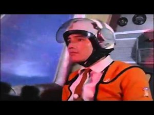 Hayata conoce a Ultraman - Subtitulado al español