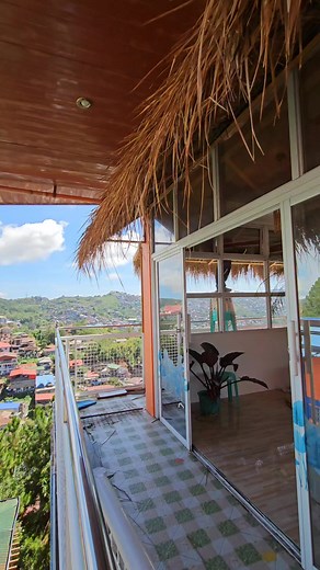 Putting up our nipa huts 🛖 #eat #restaurant #delicious #balaiinasal #inasal #chickeninasal #bacolodfood #bacolod #baguio #baguiocity #grill #bbq #chicken | Balai Inasal PH