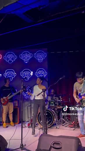 @MYMP’s live performance of “Get Me” from their 2005 album Beyond Acoustic at 12 Monkeys 🐒 #livemusic #liveperformance #12monkeysph #mymp #bar #Pasig #Manila #Philippines #foryoupage #fyp