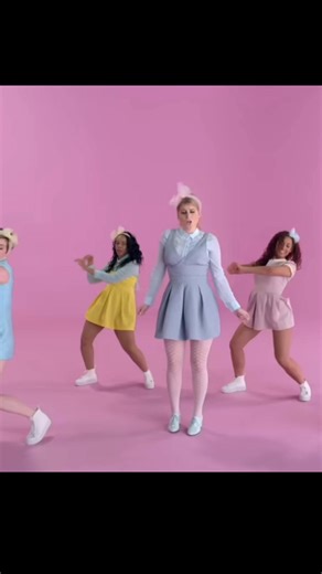 Meghan Trainor- All About That Bass | Pop Music