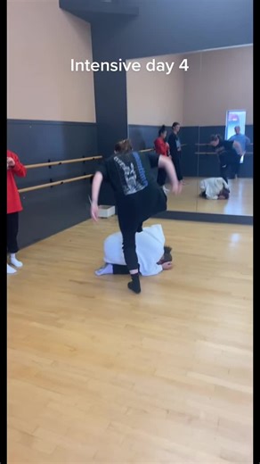 LCDC intensive day 4/10…. clearly a very focused day #dance #dancers #danceteam #universitydance #university #college #windsor #content