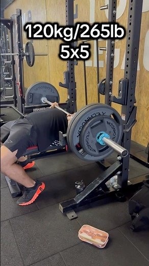 Running my first program 💪🏻 5x5 #powerlifting #weightlifting #gym #benchpress