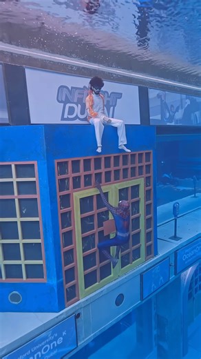 Hydroman meets Spider-Man underwater