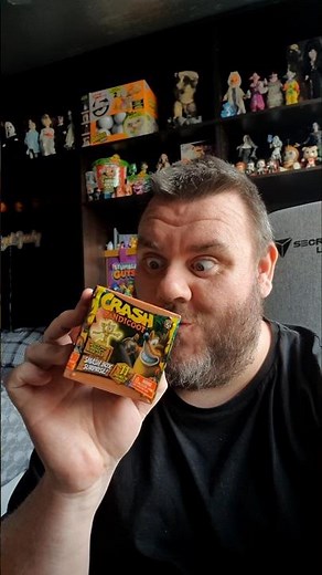 Crash Bandicoot Smash Box Surprise Mystery Mini Figure Unboxing