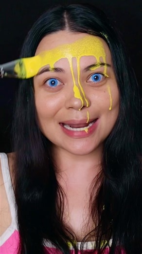 Nightmare Princess Peach? 👑 #SuperMario #PrincessPeach #illusionmakeup #cartoonmakeup