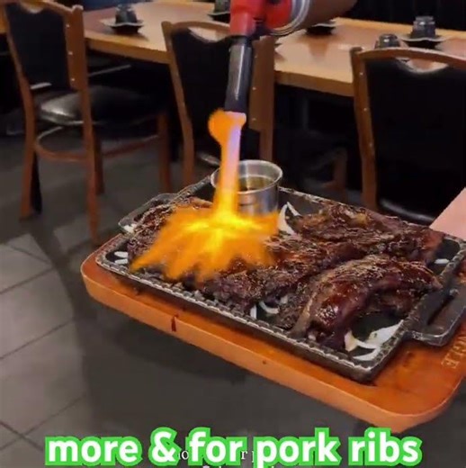 Fire & Broth King Kong Ribs at Zungle Ashfield 🔥 Flames rise, sauce drips