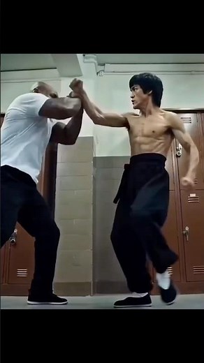 Bruce Lee vs Mike Tyson 🥊🐉 #brucelee #boxing #warriormindset #kungfu #martialarts