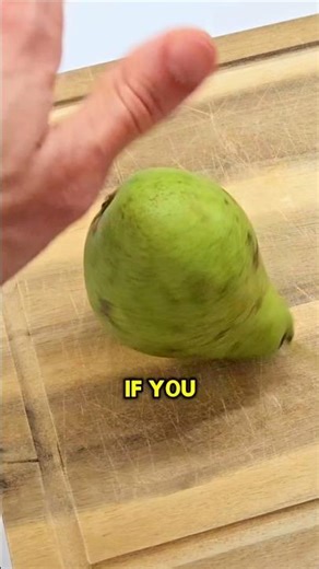 STOP Cutting Pear Like This 🚫🍎 Try This Instead! ✅