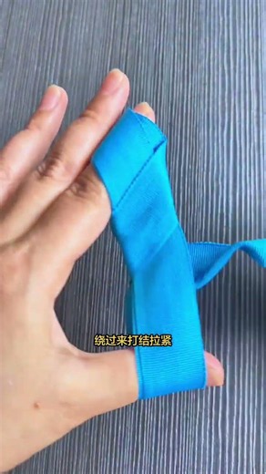 Easy Bow Tying Tutorial: Master It in One Look