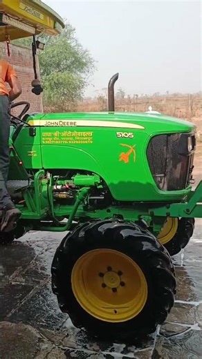 manhar washing center jewra john Deere Washing 🚜🚜 #trending​ #tractor​ #johndeere​ #farming​ #farmin