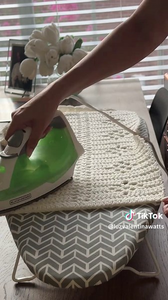 Crochet a Beautiful Tablecloth in 45 Minutes