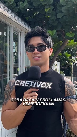 Cretivox on Instagram: "Kebolak-balik kan tuh Proklamasi, UUD, sama Pancasila😭 Siapa yang belum hafal jugaa? (Gue juga belom lancar sih) tapi gak ada kata terlambat buat hafalin lagi, belajar lagi tentang sejarah Indonesia Vox! Selamat Hari Kemerdekaan🤍❤️ #WTC #VoiceofPeople"