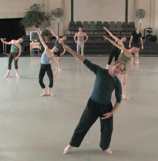 Cunningham class at Dance New Amsterdam