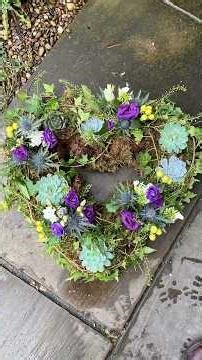 Creating a sustainable open heart tribute #floraltribute #funeralflowers #sustainablefloristry
