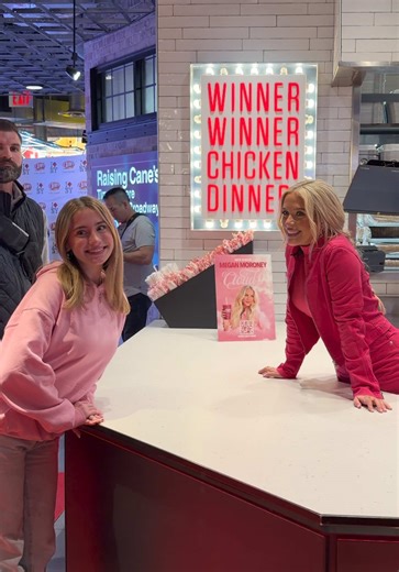 He tried to cancel the concert. The universe had other plans. 🩷☁️ In a twist worthy of a @Megan Moroney ne fan went from heartbreak to the best revenge after a surprise pop-up at @Raising Cane's in New York City. Karma works fast — but country music works faster. #MeganMoroney #MegMoroney #MeganMoroneyMusic #Cloud9 #CountryMusic