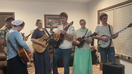 Blue Ridge Cabin Home | Lonesome Road Bluegrass