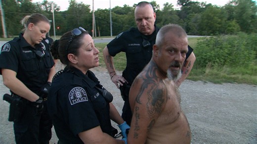 Watch Cops: Season 27, Episode 18, "Without a Paddle" Online - Fox Nation