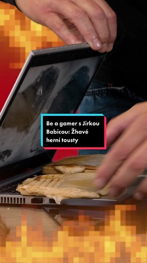 poej se, jak to Jiří se svým noťasem rozpaluje 😁 #czc #geek #jirkababica #fyp