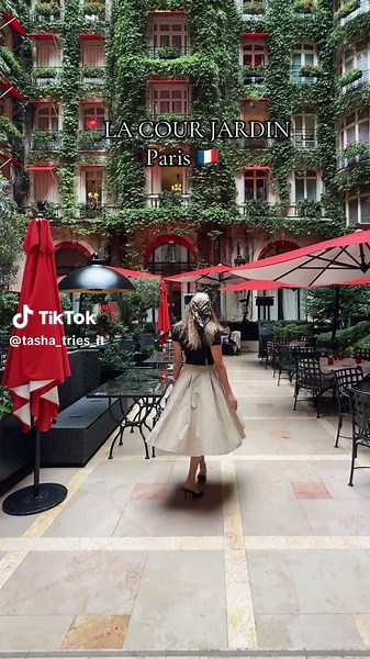 Explore La Cour Jardin: A Dreamy Parisian Restaurant