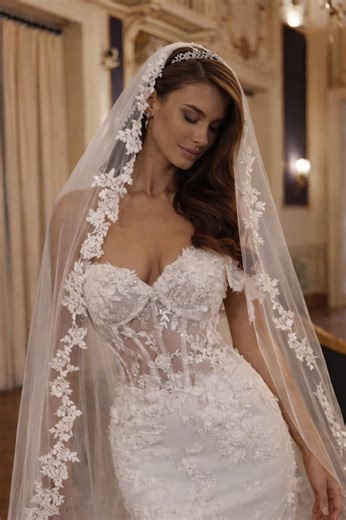 Cathedral Lace Wedding Veil, Ivory Bridal Veil With Lace Edge, Romantic Long Veil, Elegant Bridal Veil, Luxury Wedding Veil - Etsy