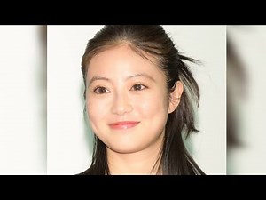 「齋藤飛鳥・今田美桜も…“見せパンファッション”が議論に🔥」#ミュウミュウ #齋藤飛鳥 #今田美桜 #ファッション議論 #見せパン #芸能ニュース #トレンドファッション #海外ファッション #Z世