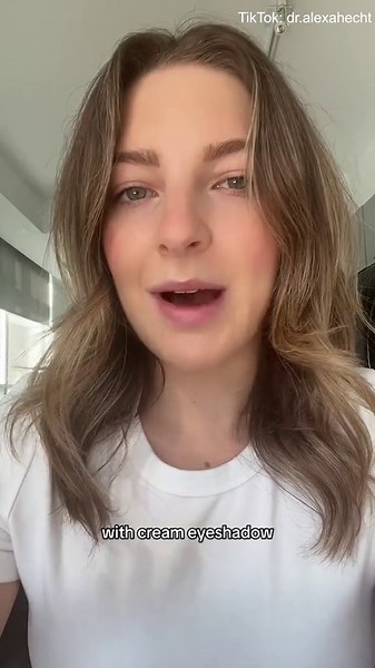 Eye doctor reveals three good makeup habits she does