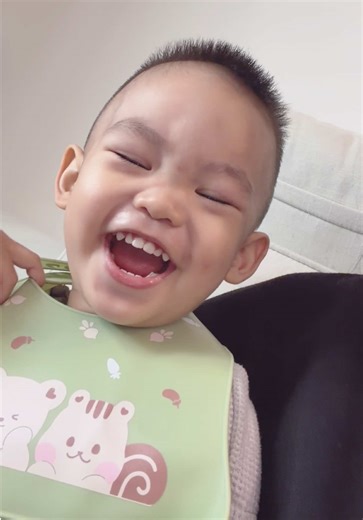 Hài hước với Đoàn Văn Hậu và Doãn Hải My