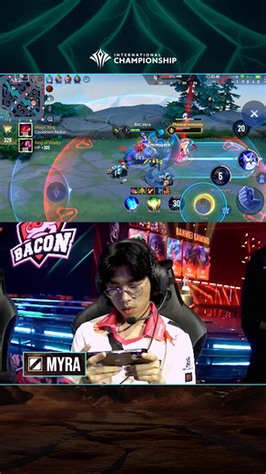 Zill ที่ดุดันที่สุดในนานาชาติ! เปิดจอนักแข่ง RoV วันนี้พามาดูจอ 🐽BAC MYRA ป่าทีมแชมป์ RoV นานาชาติ AIC 2024🏆 กับช็อตโชว์ Zill ที่ดุจัด พุ่งใส่ศัตรูยันในป้อมของฝั่งตรงข้าม จนพา BAC เอาชนะใน BMG ในรอบชิงไปได้แบบคลีน ๆ 4-0 !! เกม #AIC2024 #BringitOn #RoV #AoV #ArenaofValor #RPL #RoVProLeague #RoVPOV #BAC #Myra #Shorts | Garena RoV Tournament