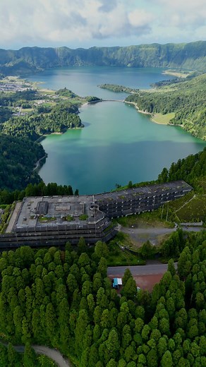 Sergio ✵ Private Guide Madeira ✵ EN/RU on Instagram: "Abandoned Hotel Monte Palace carries a bittersweet story. Once a luxurious five-star hotel with 88 rooms, restaurants, bars, conference halls, and even an exotic indoor garden, it opened in 1989 with high hopes. Despite significant investment and effort, the project ultimately failed, leading to its closure just two years later. Now, it stands as a haunting relic, slowly being reclaimed by nature. Though its luxurious past has faded, the hote