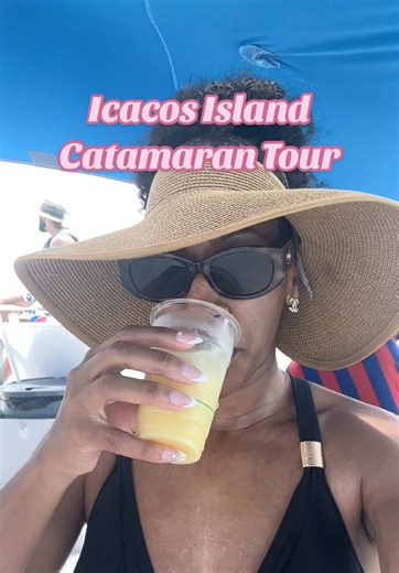 Explore the Icacos Island Catamaran Tour in Puerto Rico