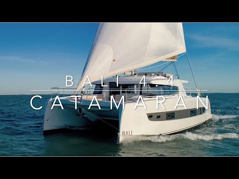 Bali 4.4 Catamaran Tour