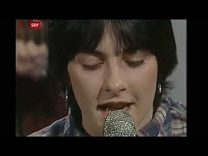 🍀🇮🇪 Enya and Clannad 1982 An tÚll