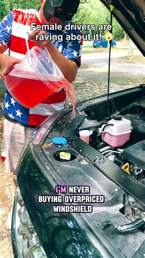 Effervescent Tablet: Easy Windshield Cleaning Solution