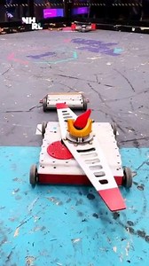 Battlebots on Instagram: "At his NHRL debut, Hal Rucker talked us through his 30lb suction drive robot, CHICKEN! 🐓 Credit @nationalhavoc #nhrl #engineering #3dprinting #robotbuilding #robotics #builds #fightingrobots #robotfighting #halrucker #robotcombat"