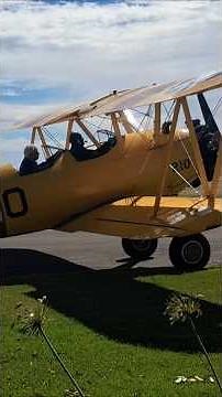 Those Magnificent Men in their Flying Machines. 1942 Boeing Stearman ‪@adelaidebiplanes7232‬