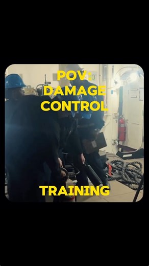 🔥🚢 Train, Fight, Save! ⚓💪 Sailors aboard USS Bataan (LHD 5) conducted damage control training, sharpening their ability to respond swiftly and effectively to emergencies at sea. This hands-on training prepares the crew to handle fires, flooding, structural damage, and other critical scenarios that could threaten the ship’s survivability. With seconds making the difference between containment and catastrophe, sailors practiced firefighting techniques, rapid-response procedures, and teamwork-dr
