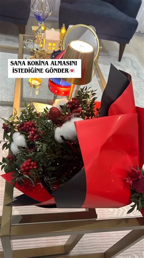 Aysun bayazit on Instagram: "Kimler kokinasını aldı kızlar😂❤️🎄 . . . . . . #keşfet #fypシ #sunum #instamoms #malatya #herseydenbiraz #instagood #keşvetteyiz #lovereels #love #kokinaçiçeği #yılbaşısofrası #banaçiçektealırmısın #fypppppppppppppppppppppppppppppppppppppppppppppppppppppppppppppppppppppp #temizlikönerileri #temizlikfikirleri"