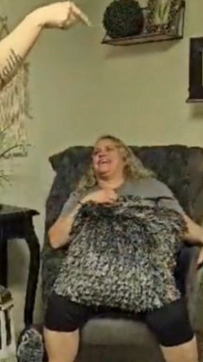 "POV: Your friend challenges the hypnotist” #comedy #comedyshow #reels #comedyvideo #hypnosis | Worlds Coolest Hypnotists