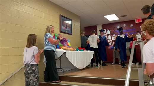 This morning our students cheered for the Class of 2023 as they walked the halls together one last time! | Dayspring Christian Academy