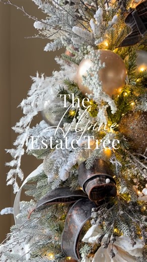 Jasmine Coleman on Instagram: "The Alpine Estate Retreat This tree was built with intention — every ribbon, every frosted branch, every neutral tone chosen to echo the room it lives in. I didn’t want a centerpiece that stood out… I wanted a moment that belonged. A seamless continuation of texture and tone — like winter quietly stepping inside and making itself at home. My client asked for space to flex her creative muscle, on the garland. She asked for my vision — and then, with artistry and con
