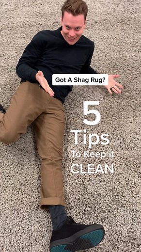 5 tips for cleaning your shag rug! #cleaning #cleantok #cleaningtiktok #howto #shagrug #carpetcleaning #rugcleaning #education #cleanthatup #satisfying
